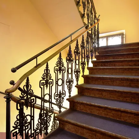 Euro Youth Hotel&krone 3*