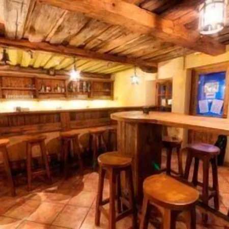 Hotell Euro Youth & Krone 3*