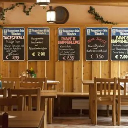 Euro Youth & Krone Hotel 3*